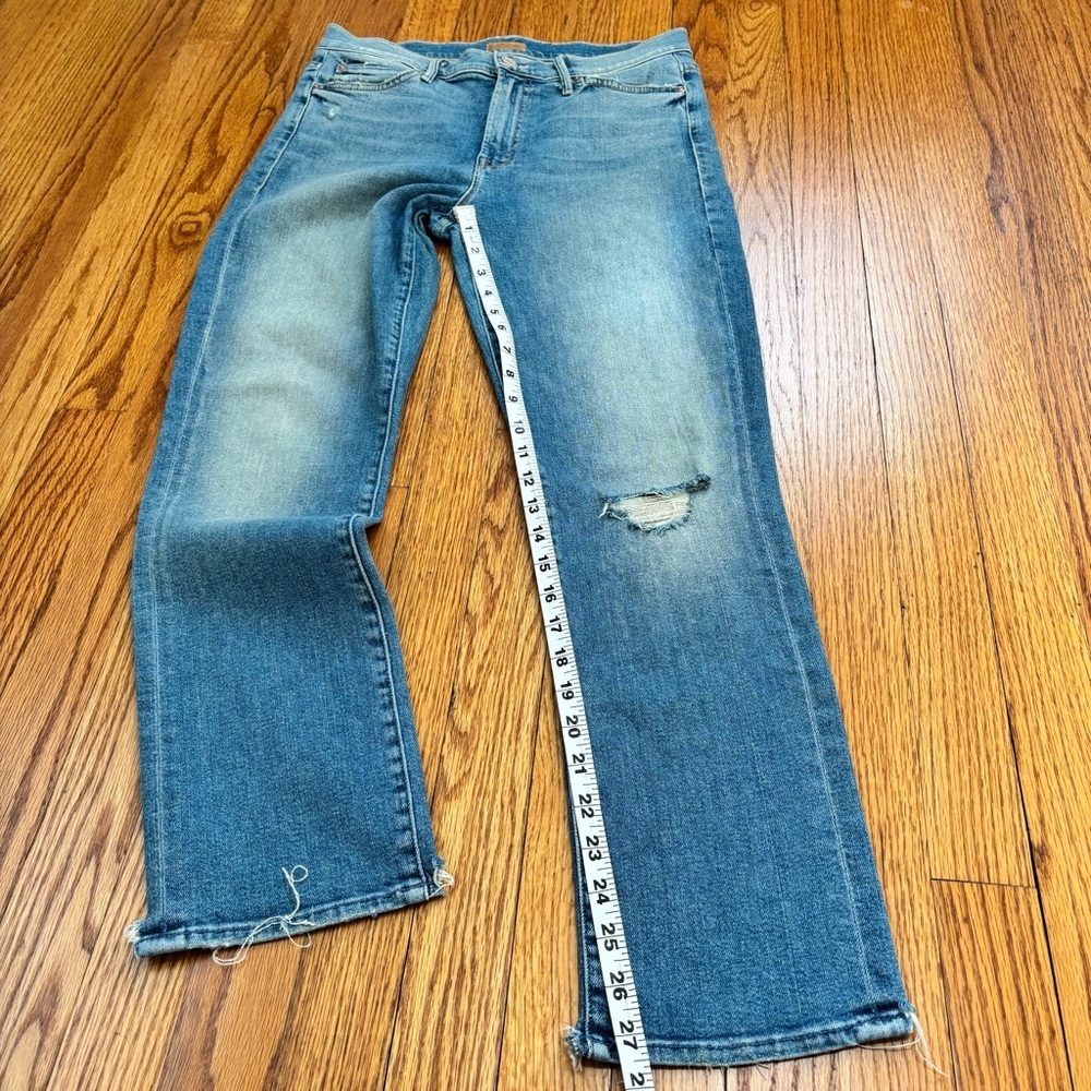 Mother Women"s 29 High Waisted Rascal Ankle Jeans Love Gun Distressed Frayed Hem - Picture 13 of 16